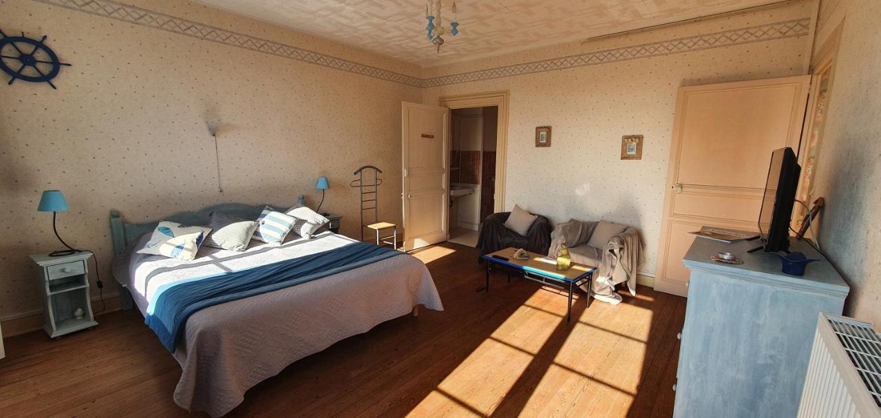 Joyeux Reveil Bed & Breakfast Courseulles-sur-Mer Luaran gambar